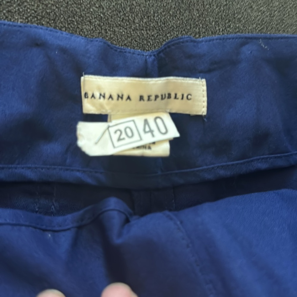 Banana Republic 100% Linen Belt Shorts - Picture 3 of 3